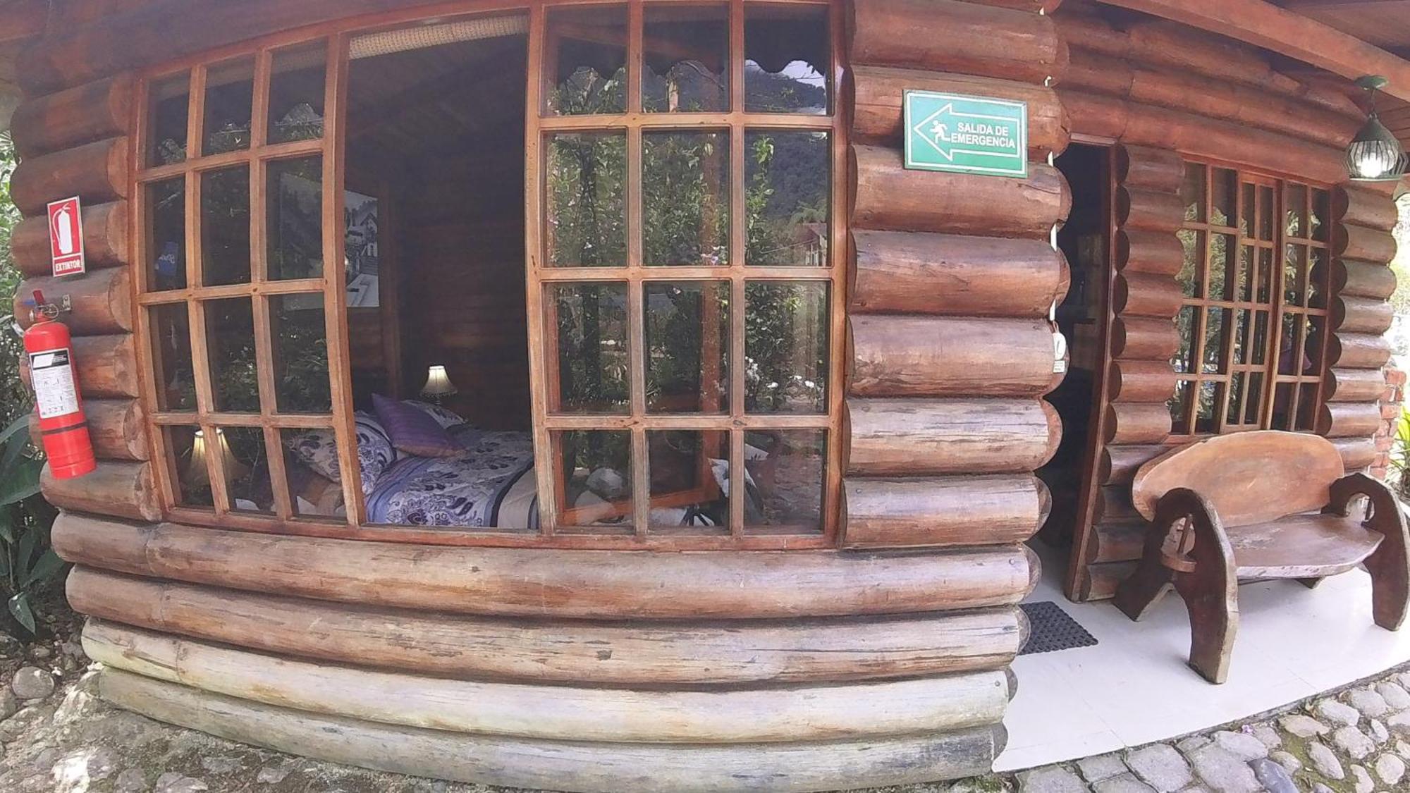 Hosteria Rio Verde 외부 사진